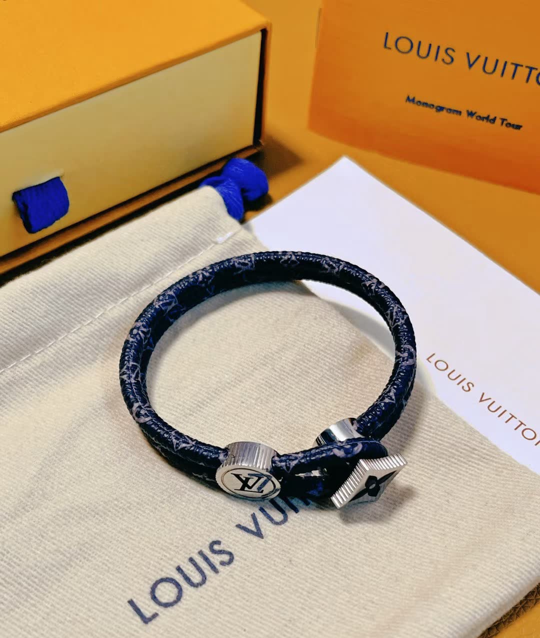 Louis Vuitton Catch It Bracelet